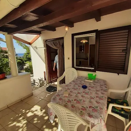 Apartman Ljubica Appartamento *